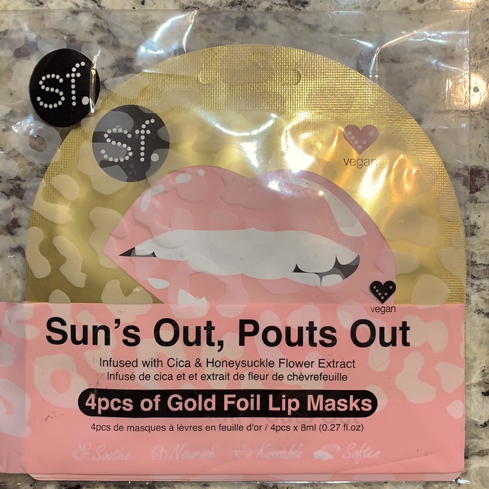 Sf gold foil lip masks